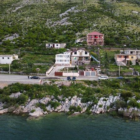Lakefront House Široka Екстериор снимка