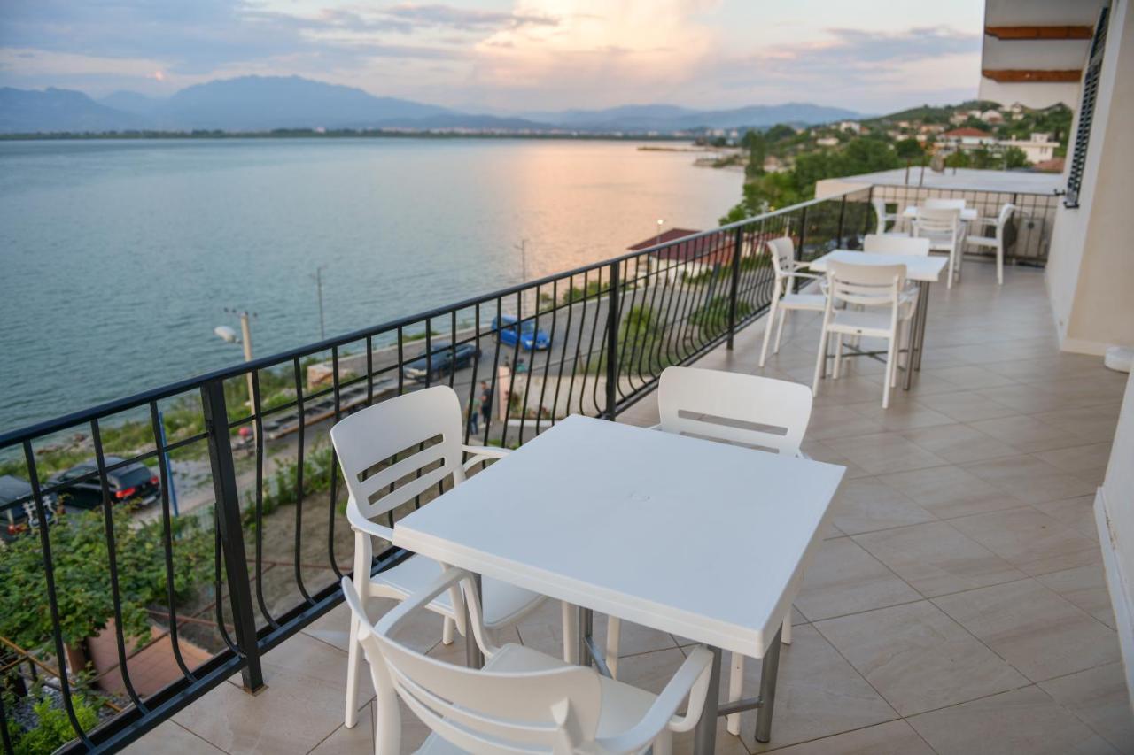 Lakefront House Široka Екстериор снимка