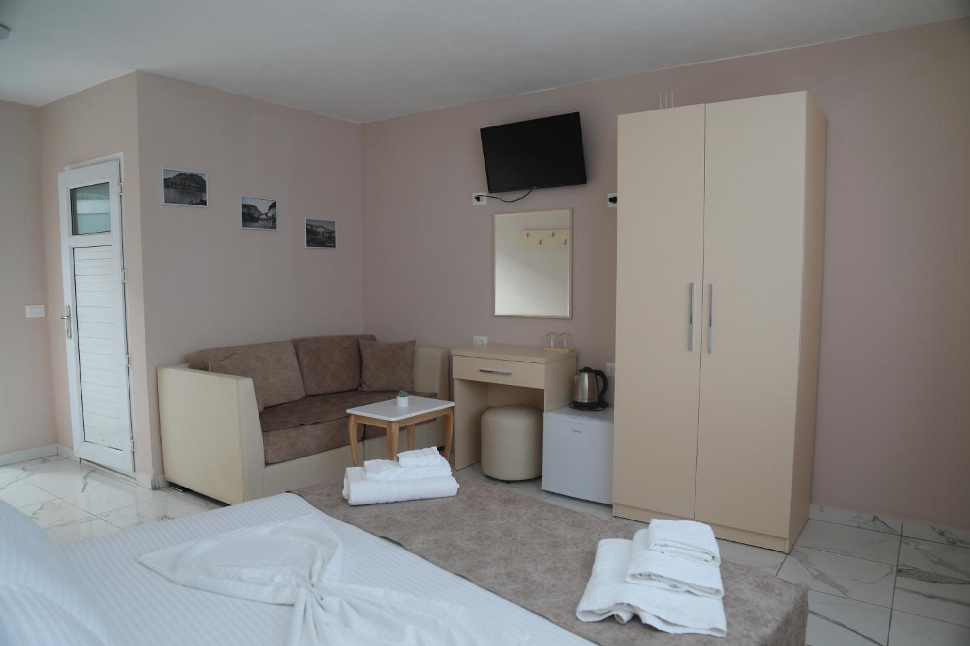 Lakefront House Široka Екстериор снимка