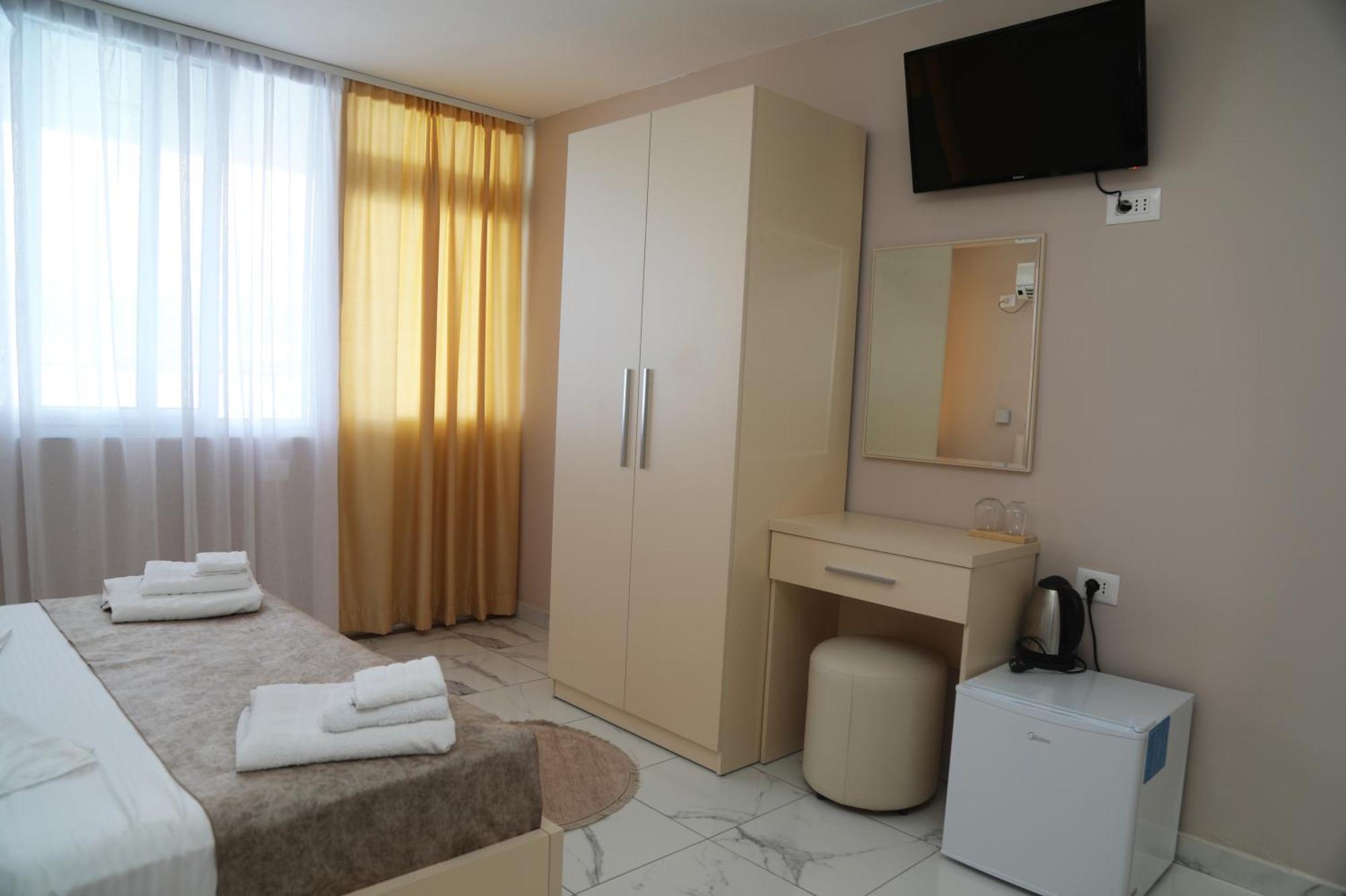 Lakefront House Široka Екстериор снимка