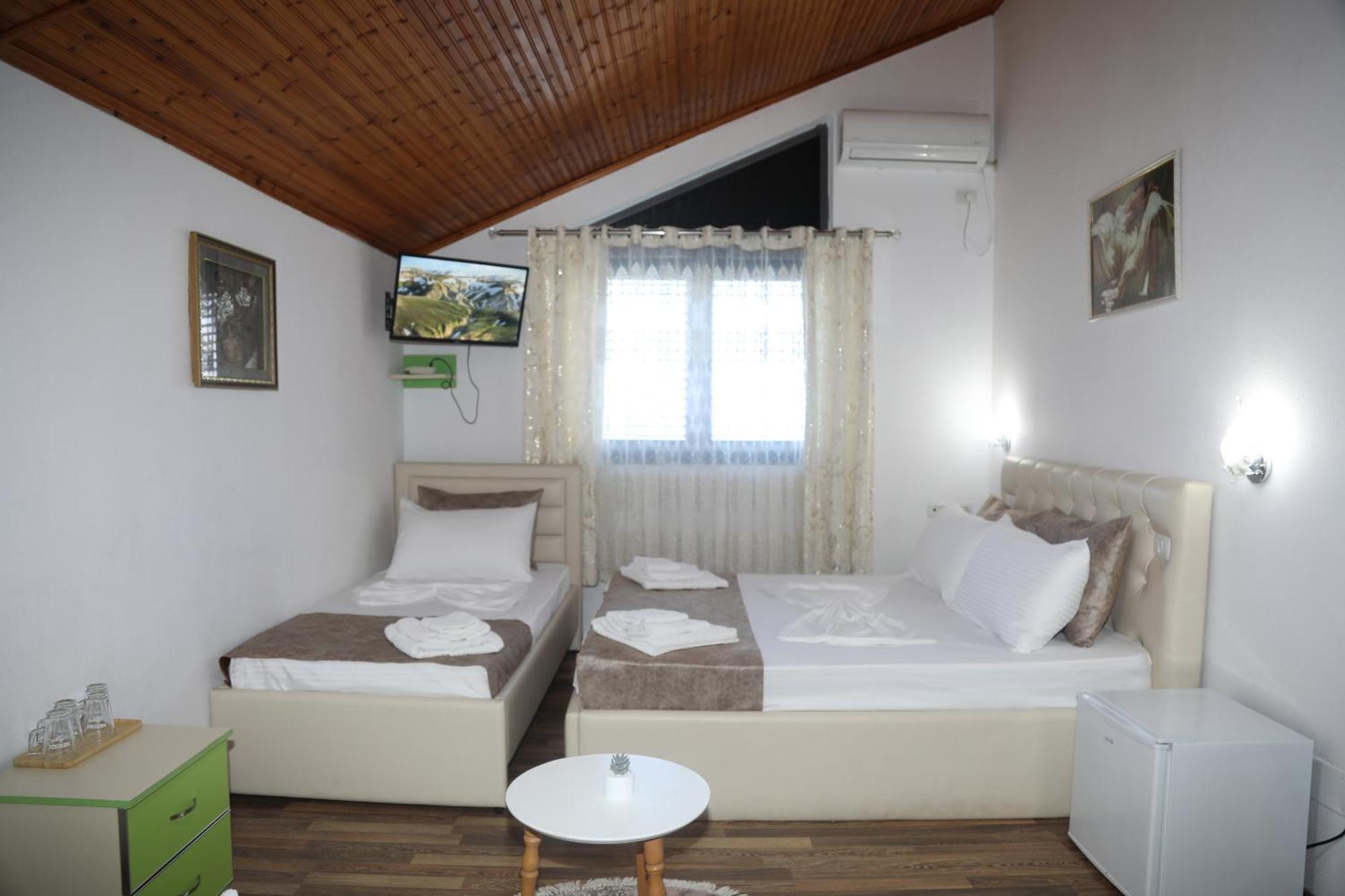 Lakefront House Široka Екстериор снимка